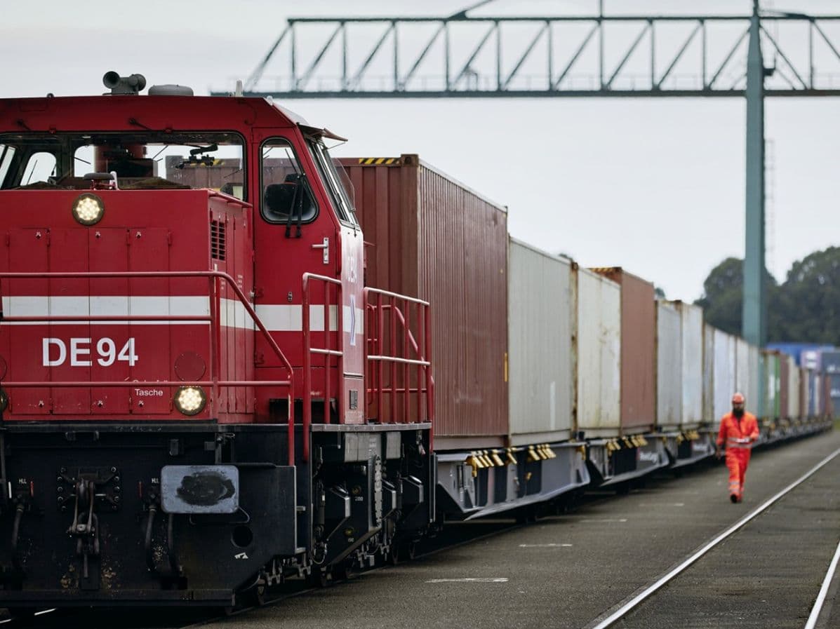 Train shipping